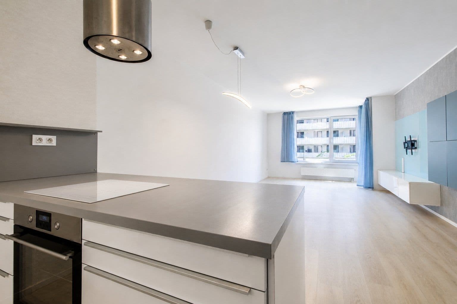 Pronájem bytu 3+kk 99 m², Zvěřinova, Praha, Praha Pronájem bytu 3+kk 99 m², Zvěřinova, Praha, Praha