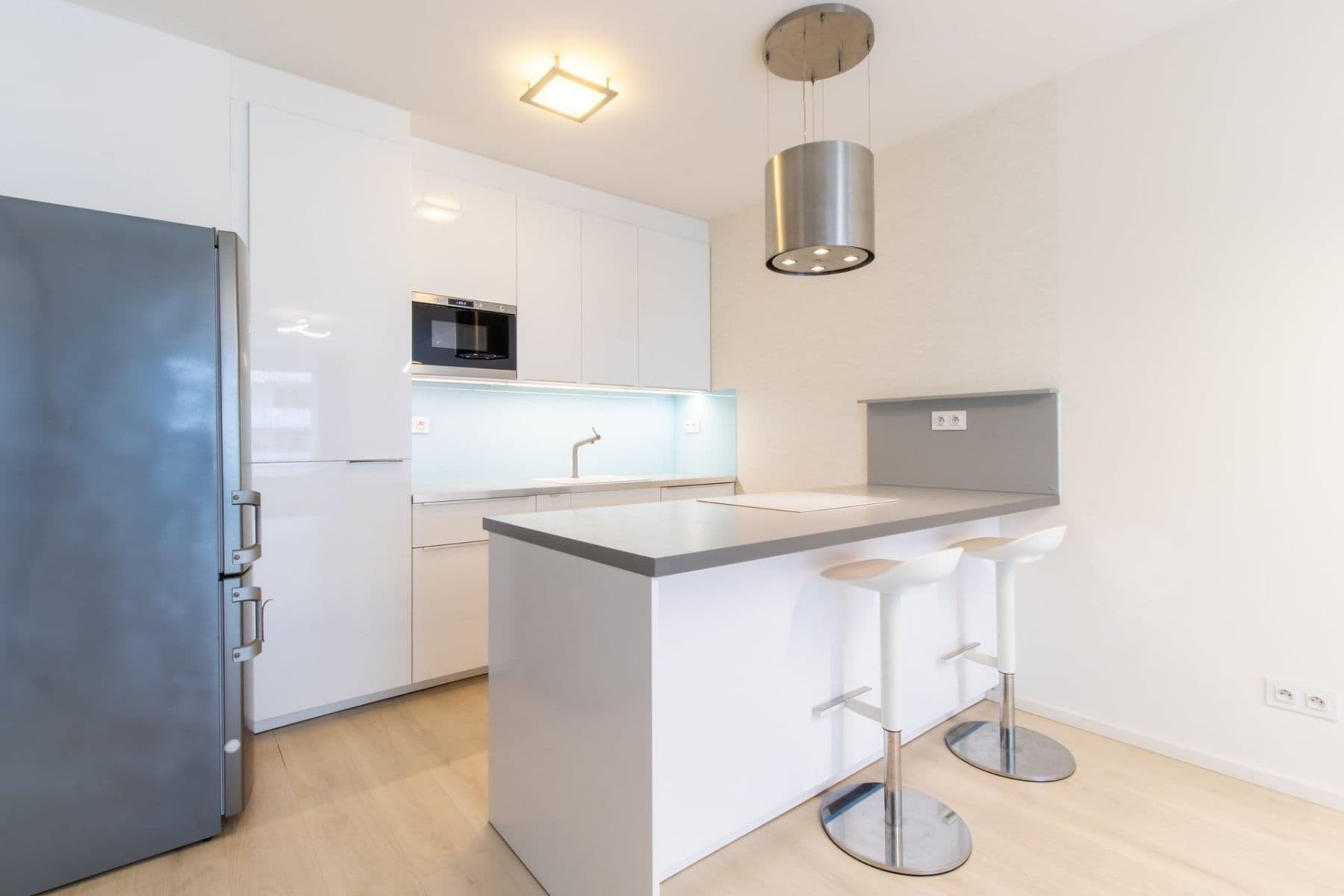 Pronájem bytu 3+kk 99 m², Zvěřinova, Praha, Praha Pronájem bytu 3+kk 99 m², Zvěřinova, Praha, Praha
