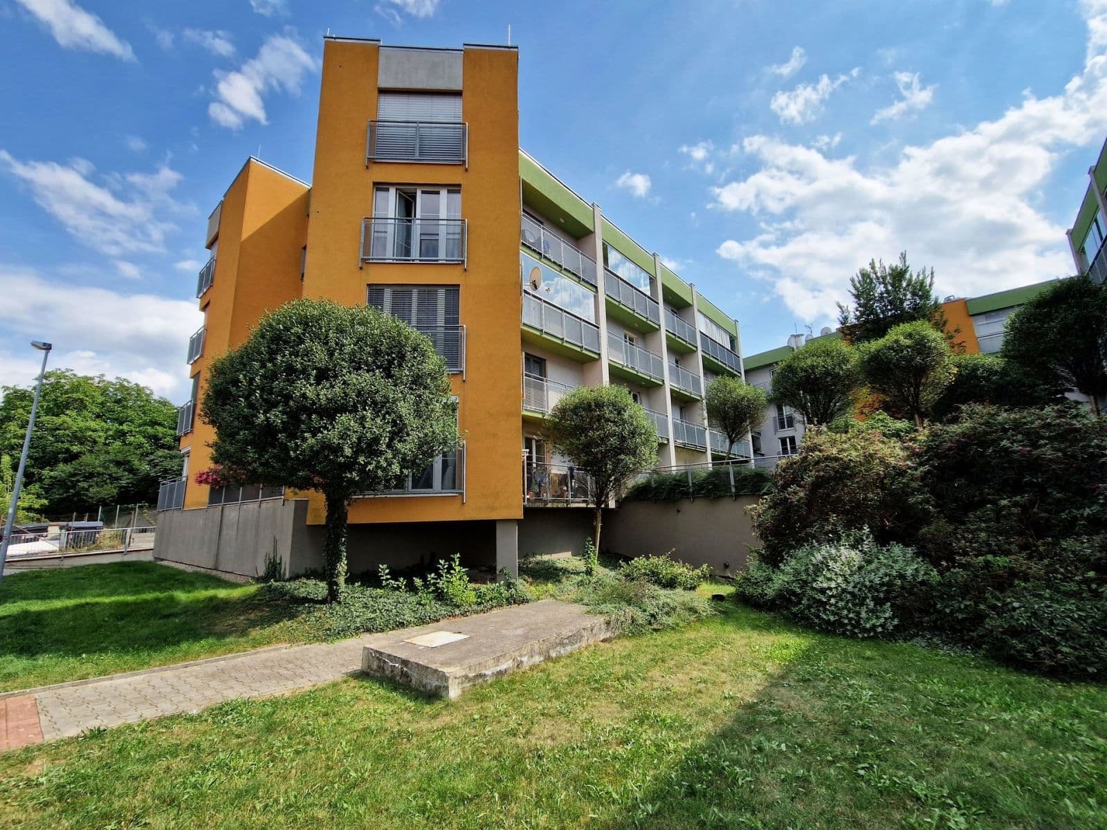 Pronájem bytu 2+kk 42 m², Meteorologická, Praha, Praha Pronájem bytu 2+kk 42 m², Meteorologická, Praha, Praha