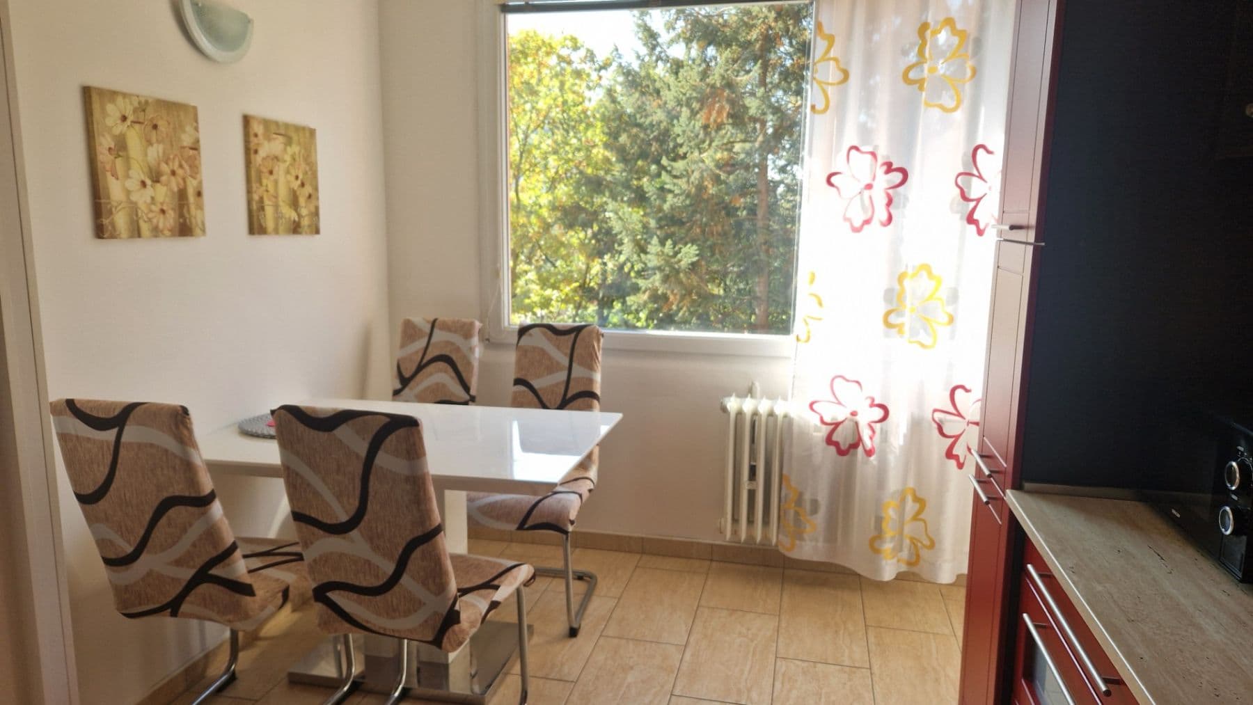 Pronájem bytu 2+1 60 m², Famfulíkova, Praha, Praha Pronájem bytu 2+1 60 m², Famfulíkova, Praha, Praha