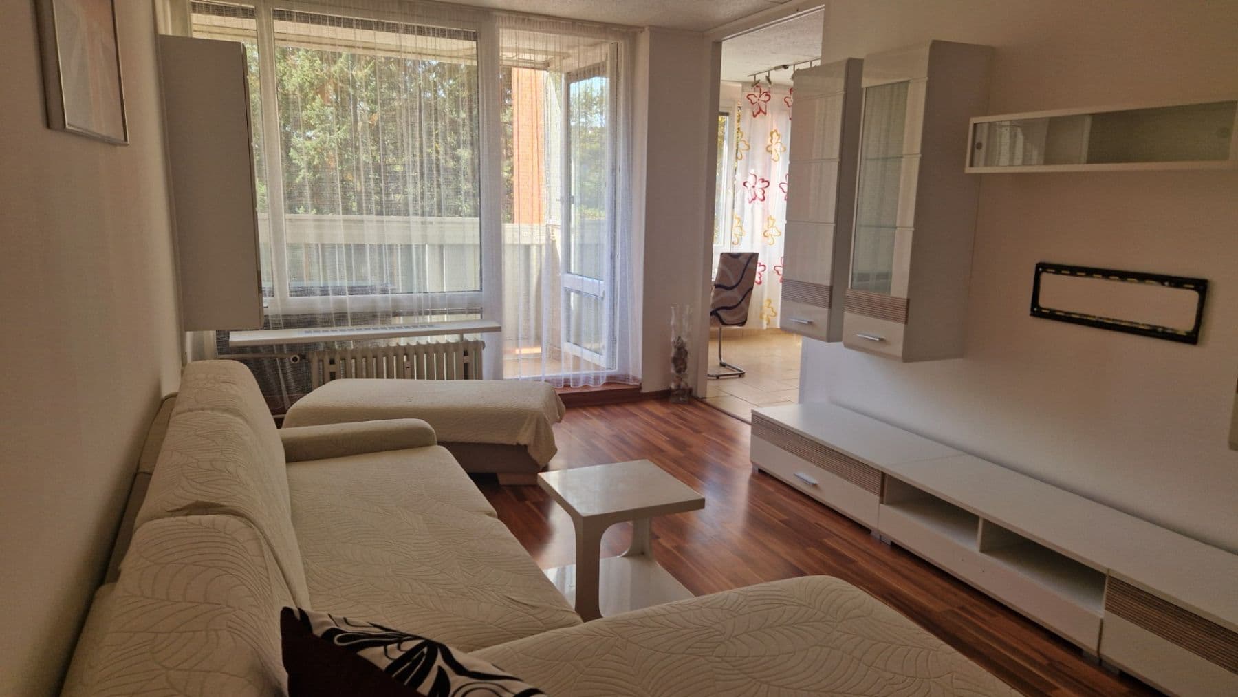 Pronájem bytu 2+1 60 m², Famfulíkova, Praha, Praha Pronájem bytu 2+1 60 m², Famfulíkova, Praha, Praha