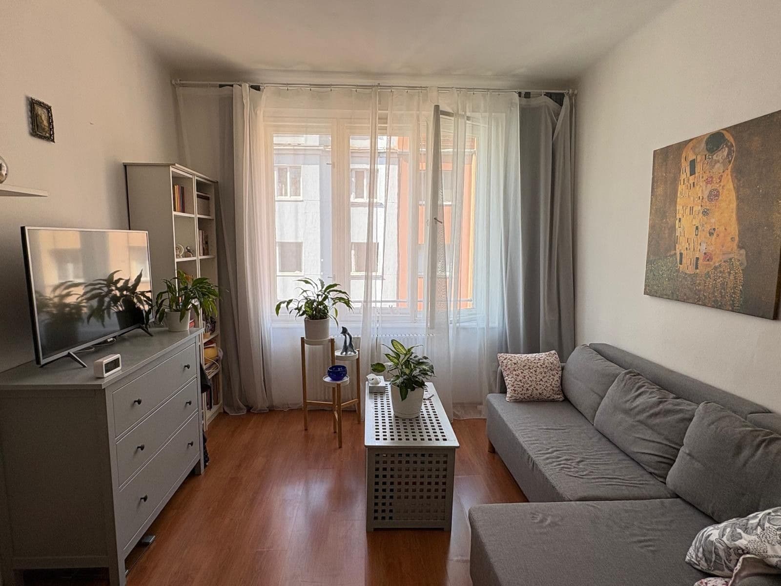 Pronájem bytu 1+kk 25 m², Poupětova, Praha, Praha Pronájem bytu 1+kk 25 m², Poupětova, Praha, Praha