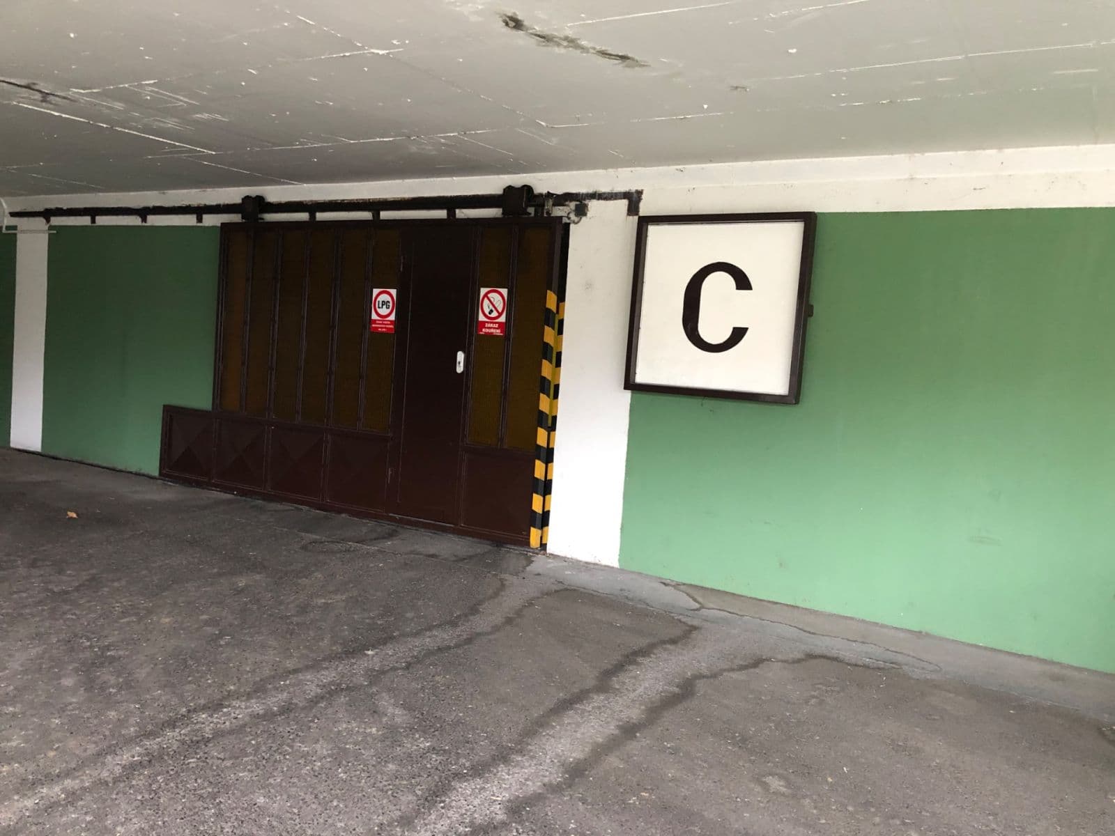 Pronájem garáže 17 m², Davídkova, Praha, Praha Pronájem garáže 17 m², Davídkova, Praha, Praha