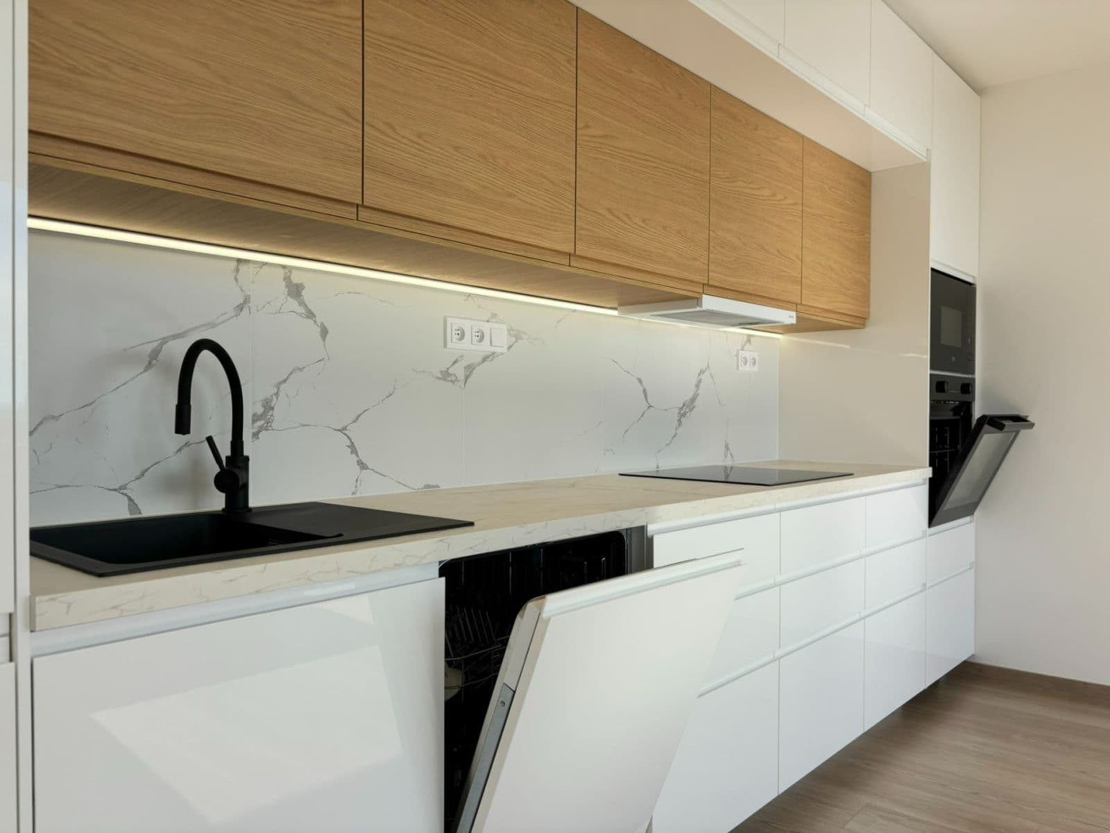 Prodej bytu 4+kk 68 m², Litvínovská, Praha, Praha Prodej bytu 4+kk 68 m², Litvínovská, Praha, Praha