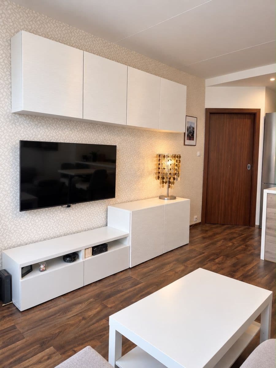 Pronájem bytu 2+kk 33 m², Košťálkova, Praha, Praha Pronájem bytu 2+kk 33 m², Košťálkova, Praha, Praha