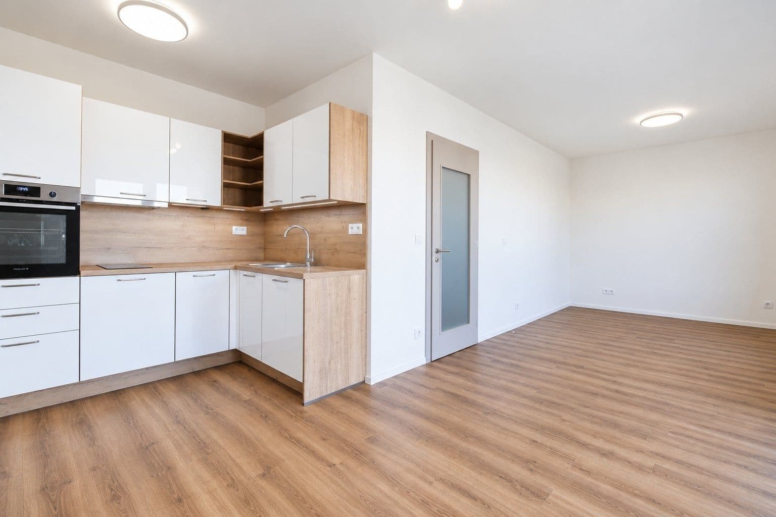 Pronájem bytu 1+kk 31 m², Arnošta Valenty, Praha, Praha Pronájem bytu 1+kk 31 m², Arnošta Valenty, Praha, Praha