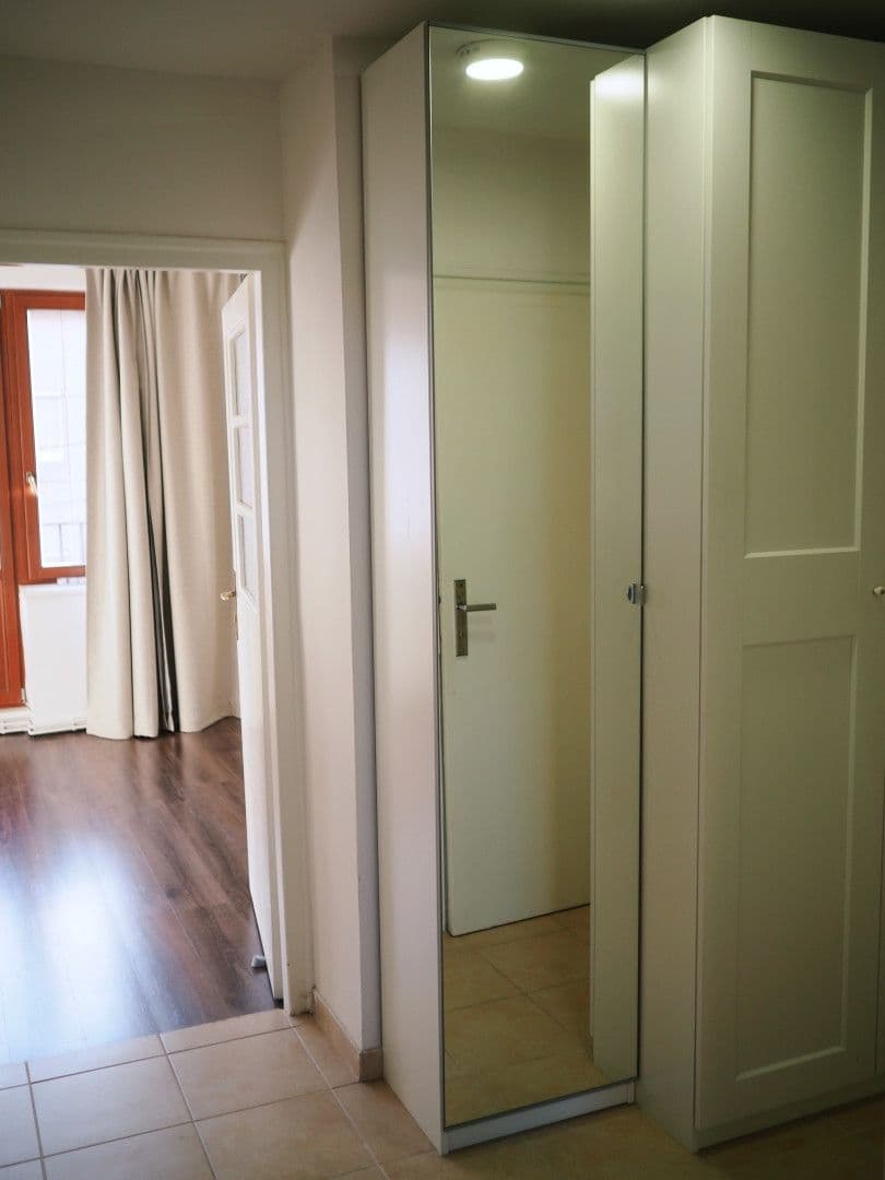 Pronájem bytu 2+kk 40 m², Královická, Praha, Praha Pronájem bytu 2+kk 40 m², Královická, Praha, Praha