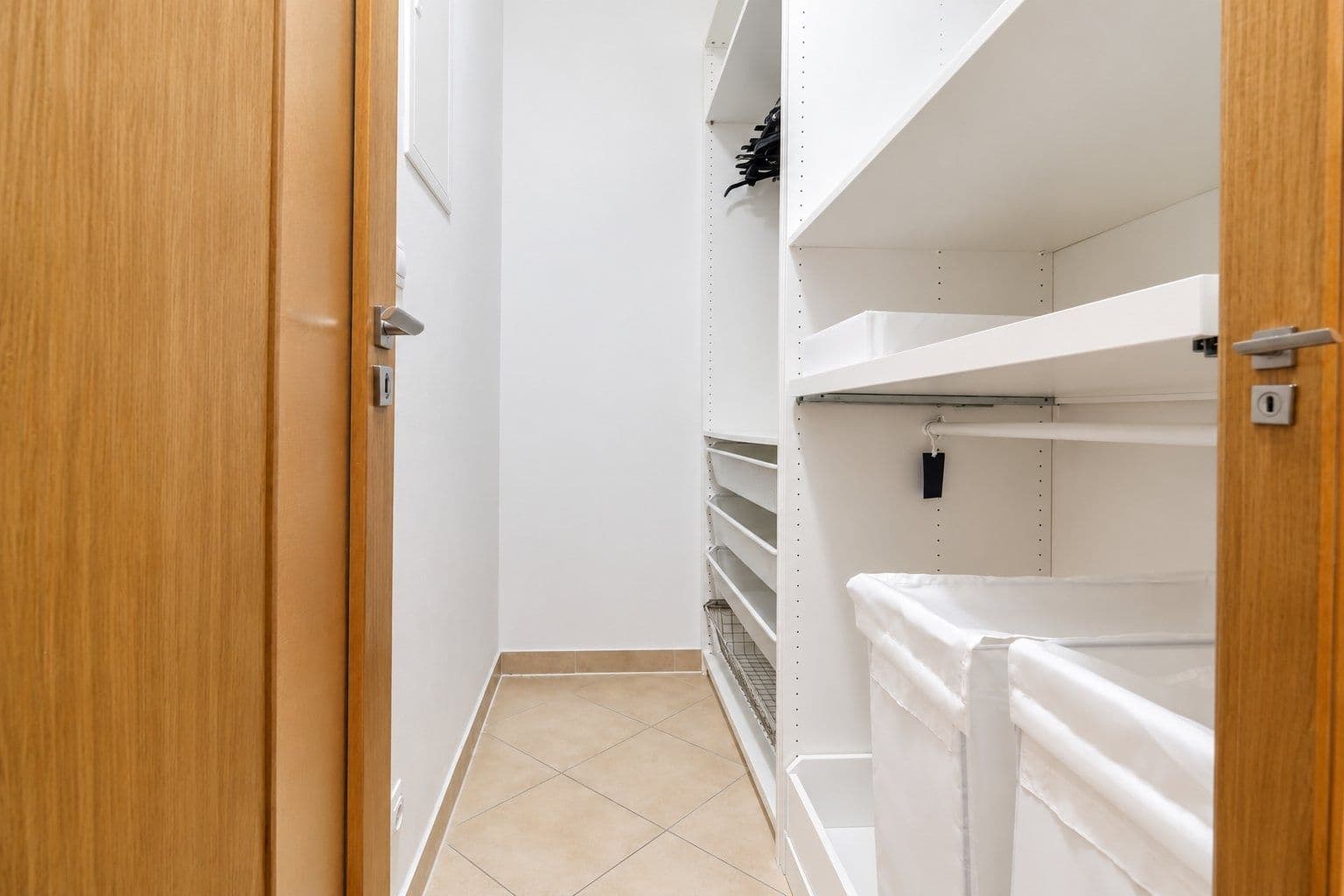 Pronájem bytu 1+1 31 m², Olšanská, Praha, Praha Pronájem bytu 1+1 31 m², Olšanská, Praha, Praha