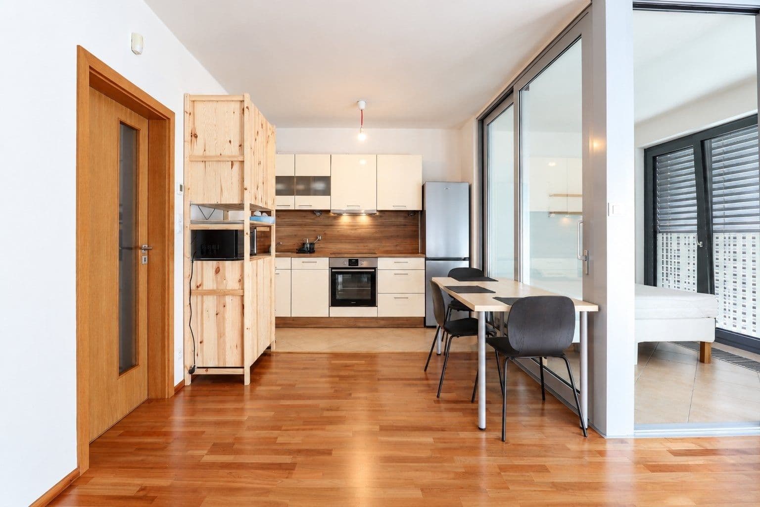 Pronájem bytu 1+1 31 m², Olšanská, Praha, Praha Pronájem bytu 1+1 31 m², Olšanská, Praha, Praha