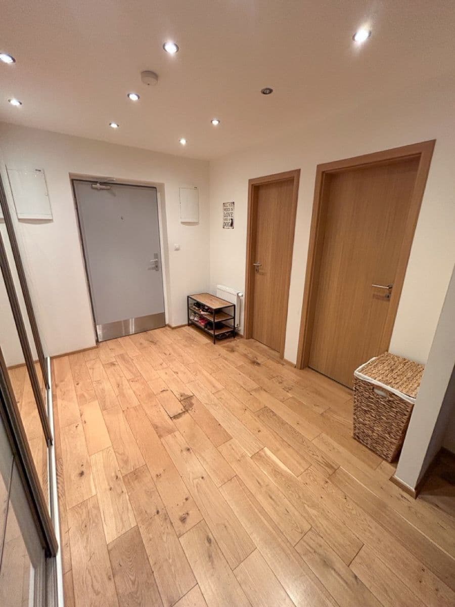Prodej bytu 2+kk 86 m², U Sladovny, Praha, Praha Prodej bytu 2+kk 86 m², U Sladovny, Praha, Praha