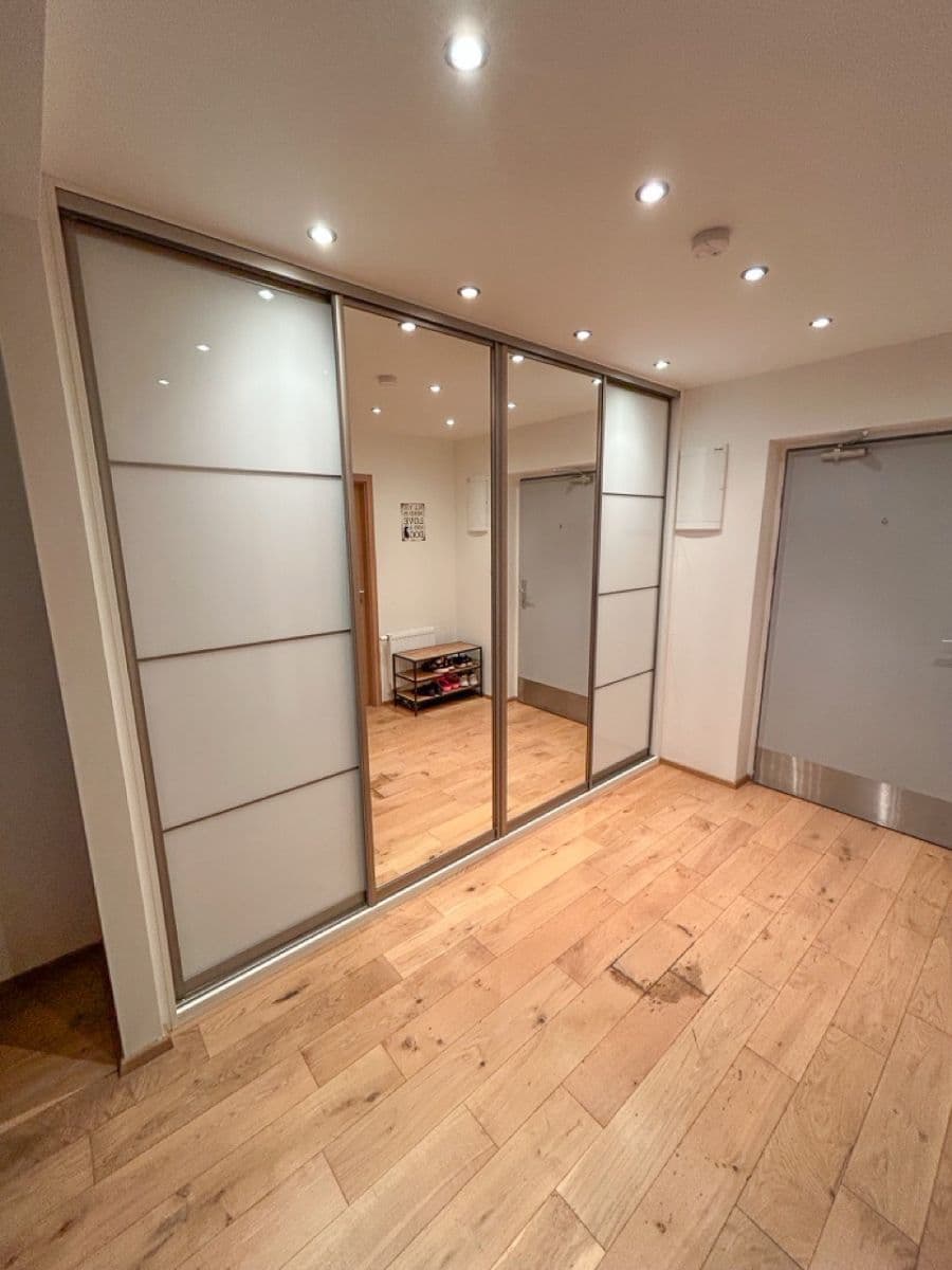 Prodej bytu 2+kk 86 m², U Sladovny, Praha, Praha Prodej bytu 2+kk 86 m², U Sladovny, Praha, Praha