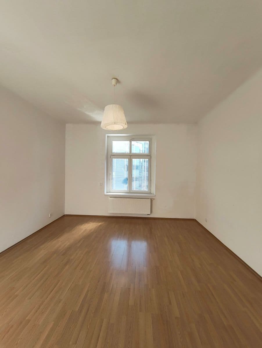 Pronájem bytu 3+1 92 m², Chlumčanského, Praha, Praha Pronájem bytu 3+1 92 m², Chlumčanského, Praha, Praha