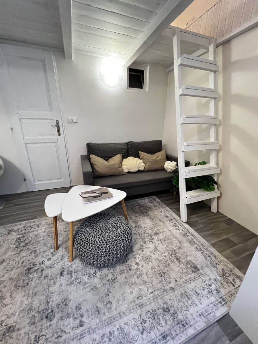 Pronájem bytu 2+kk 35 m², Plzeňská, Praha, Praha Pronájem bytu 2+kk 35 m², Plzeňská, Praha, Praha