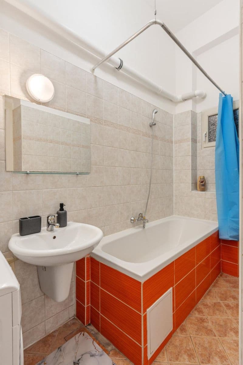 Pronájem bytu 151 m², Tyršova, Praha, Praha Pronájem bytu 151 m², Tyršova, Praha, Praha