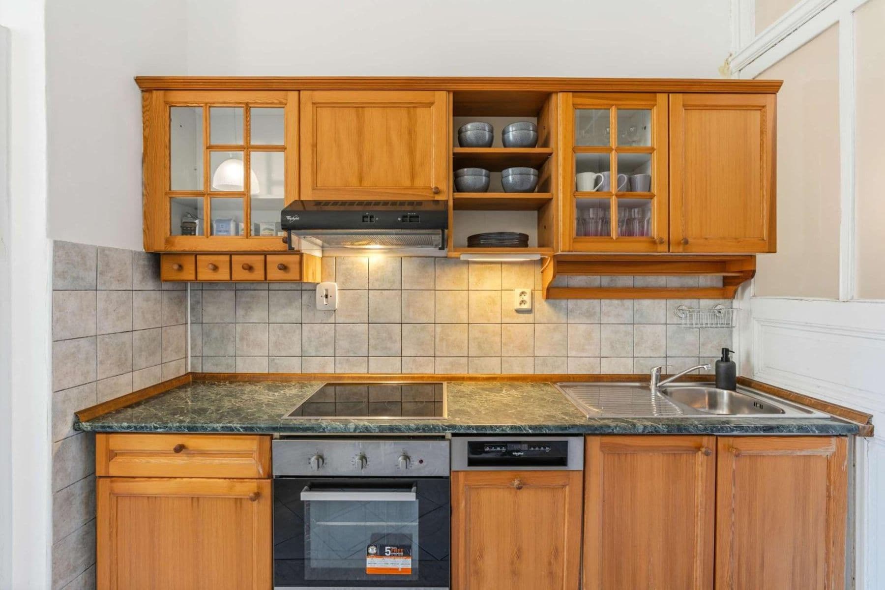 Pronájem bytu 151 m², Tyršova, Praha, Praha Pronájem bytu 151 m², Tyršova, Praha, Praha