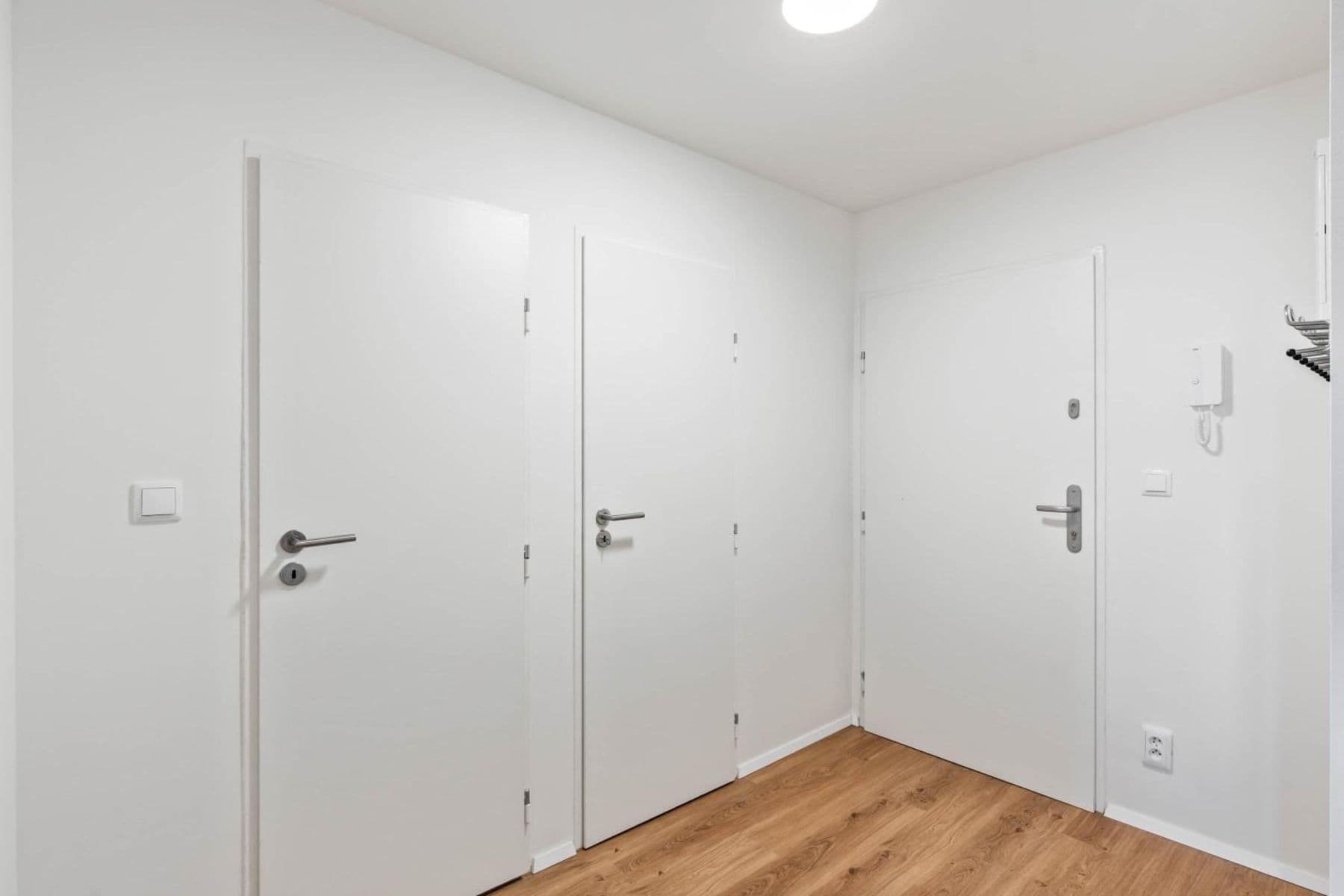 Pronájem bytu 102 m², Ortenovo náměstí, Praha, Praha Pronájem bytu 102 m², Ortenovo náměstí, Praha, Praha