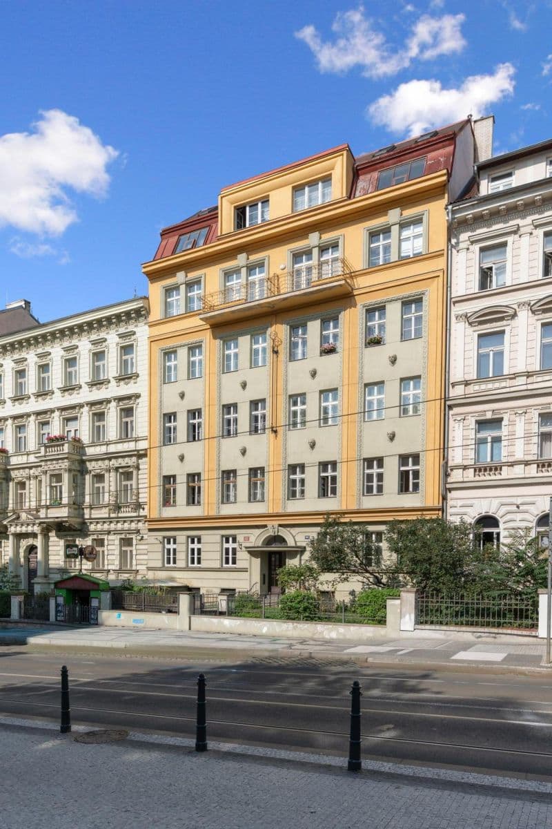 Pronájem bytu 112 m², Bělehradská, Praha, Praha Pronájem bytu 112 m², Bělehradská, Praha, Praha