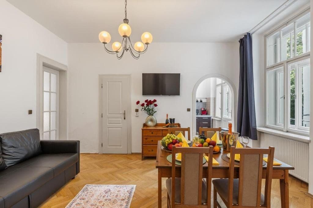 Pronájem bytu 143 m², Krakovská, Praha, Praha Pronájem bytu 143 m², Krakovská, Praha, Praha