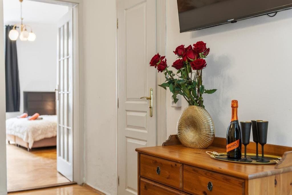 Pronájem bytu 143 m², Krakovská, Praha, Praha Pronájem bytu 143 m², Krakovská, Praha, Praha
