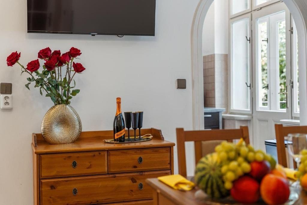 Pronájem bytu 143 m², Krakovská, Praha, Praha Pronájem bytu 143 m², Krakovská, Praha, Praha