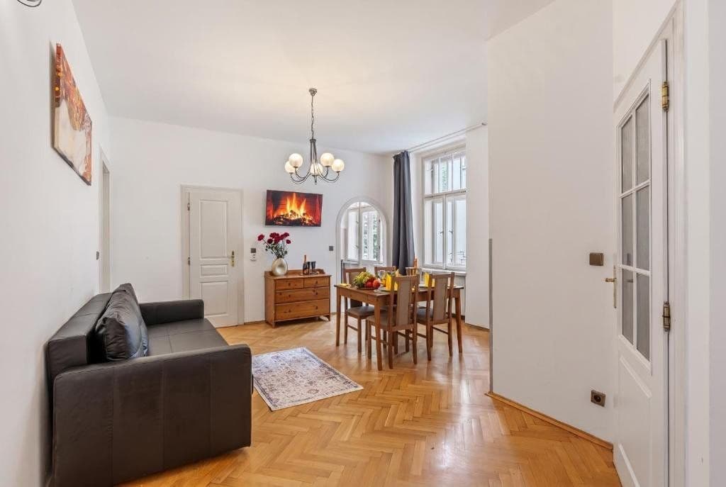 Pronájem bytu 143 m², Krakovská, Praha, Praha Pronájem bytu 143 m², Krakovská, Praha, Praha