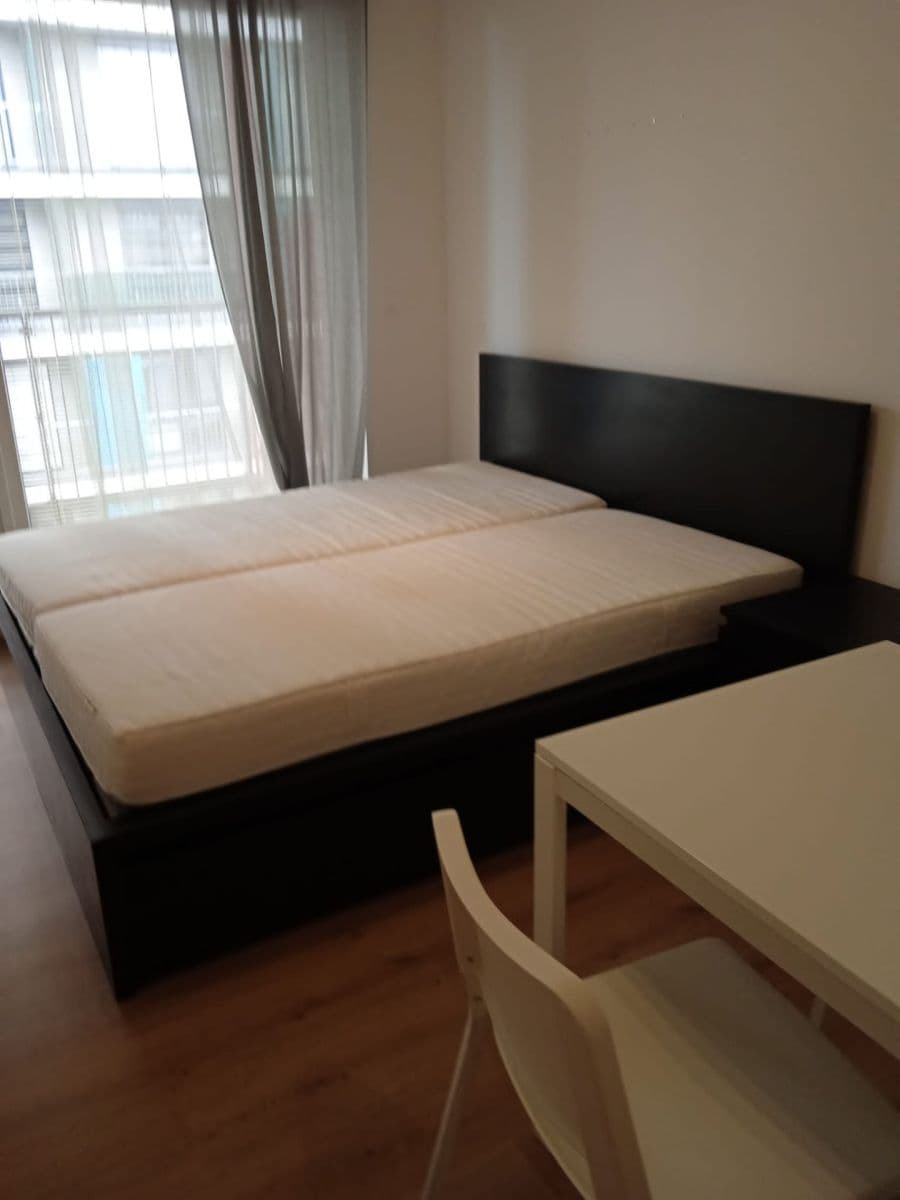 Pronájem bytu 1+kk 28 m², Nad Úžlabinou, Praha, Praha Pronájem bytu 1+kk 28 m², Nad Úžlabinou, Praha, Praha