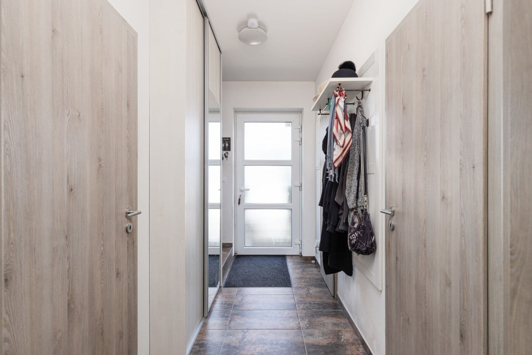 Prodej domu 102 m², pozemek 410 m², Blatenská, Kostelec nad Labem, Středočeský kraj Prodej domu 102 m², pozemek 410 m², Blatenská, Kostelec nad Labem, Středočeský kraj