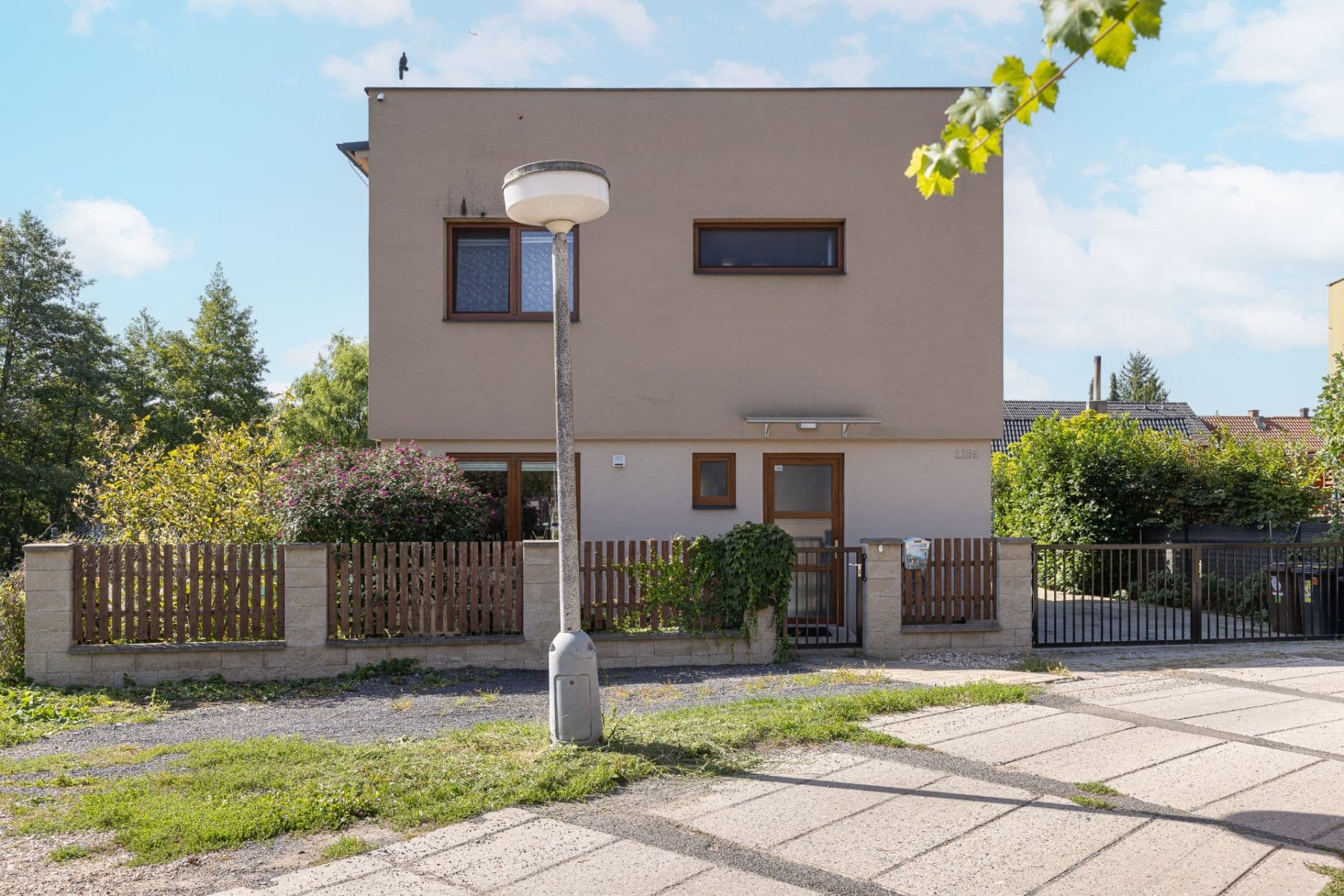 Prodej domu 102 m², pozemek 410 m², Blatenská, Kostelec nad Labem, Středočeský kraj Prodej domu 102 m², pozemek 410 m², Blatenská, Kostelec nad Labem, Středočeský kraj