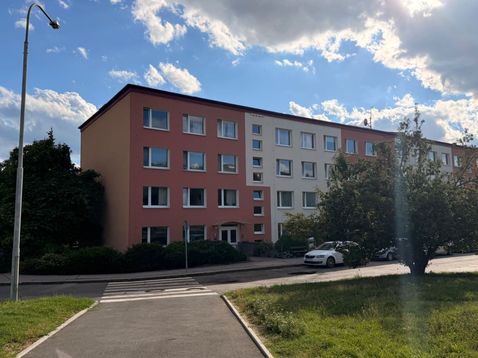 Pronájem garáže 20 m², Bochovská, Praha, Praha Pronájem garáže 20 m², Bochovská, Praha, Praha