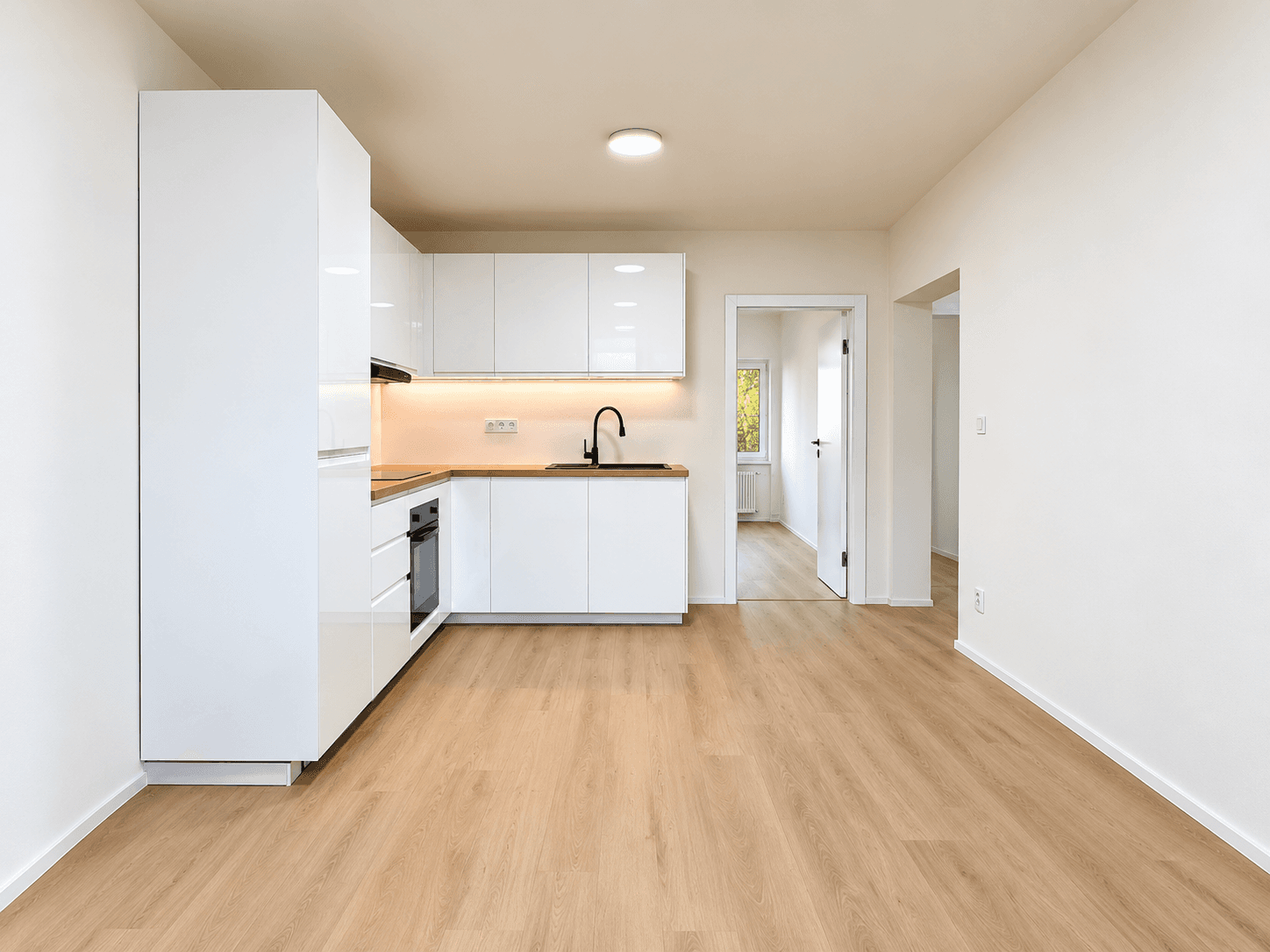 Prodej bytu 3+kk 54 m², Káranská, Praha, Praha Prodej bytu 3+kk 54 m², Káranská, Praha, Praha