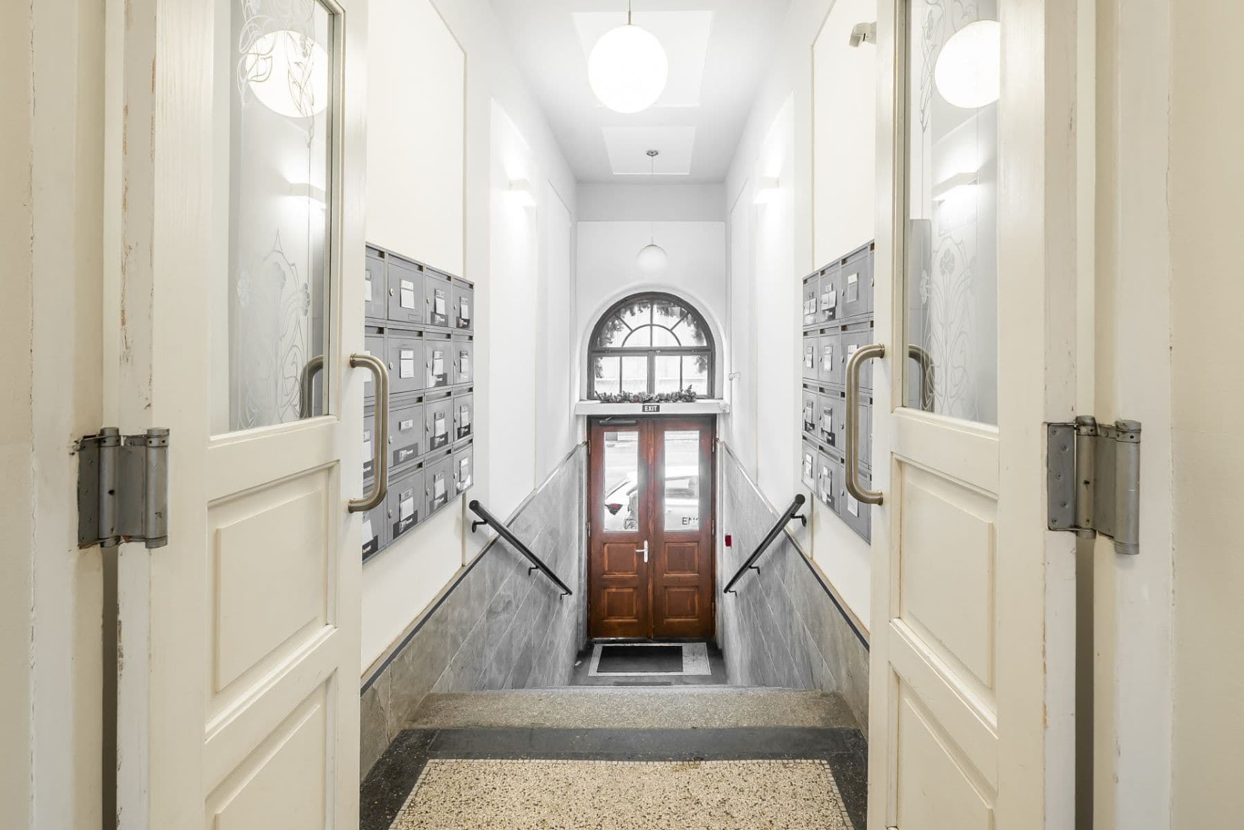 Pronájem bytu 1+kk 25 m², Strakonická, Praha, Praha Pronájem bytu 1+kk 25 m², Strakonická, Praha, Praha