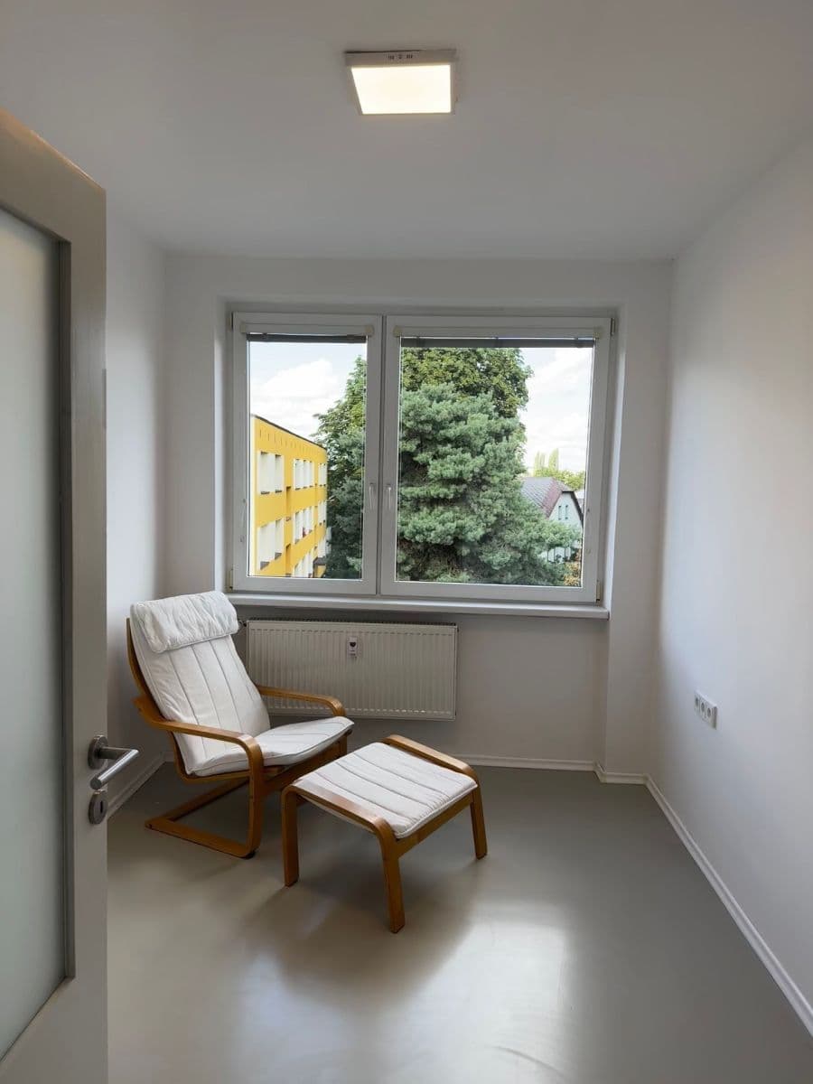 Prodej bytu 3+1 62 m², Bezručova, Hradec Králové, Královéhradecký kraj Prodej bytu 3+1 62 m², Bezručova, Hradec Králové, Královéhradecký kraj
