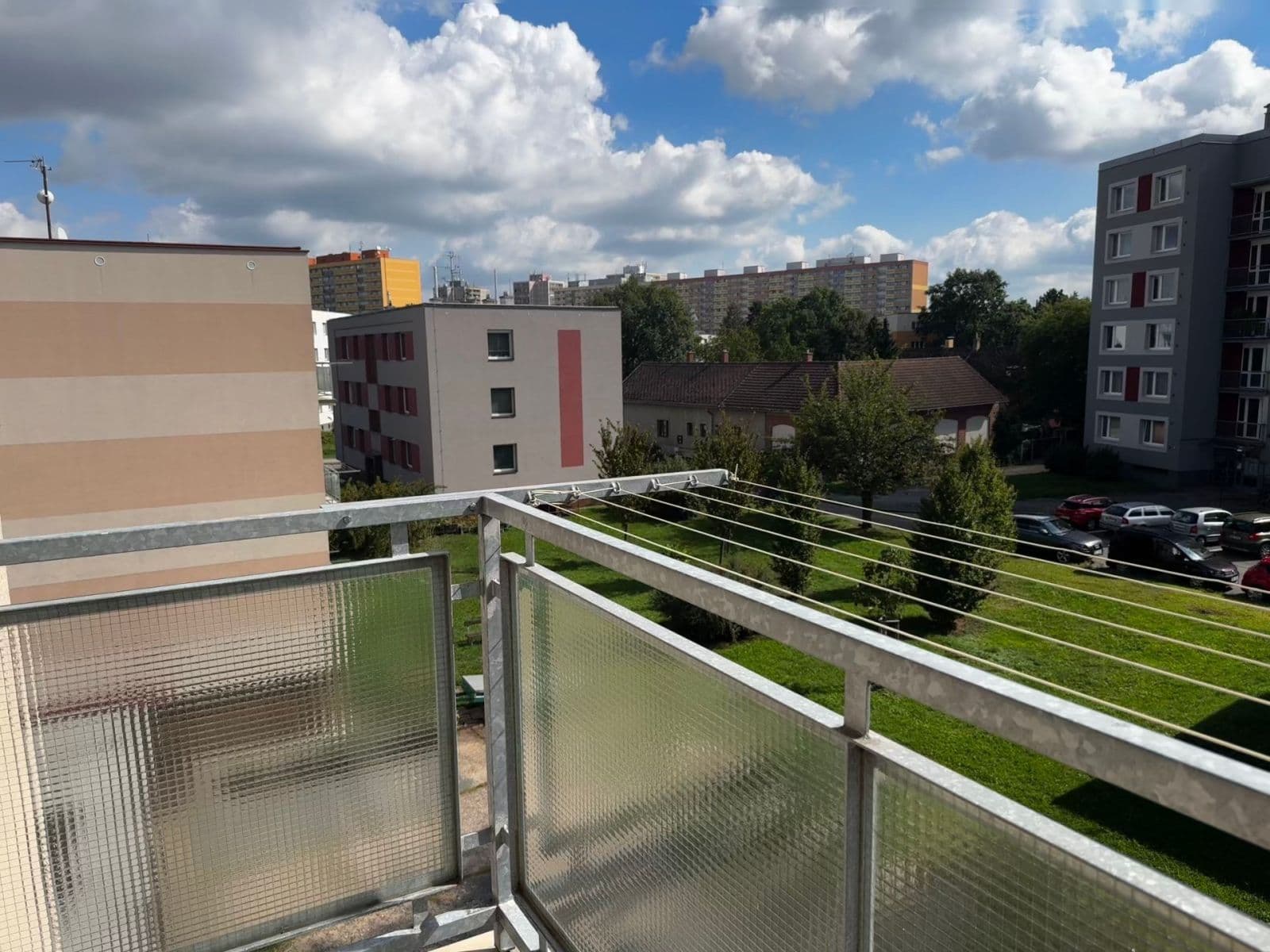 Prodej bytu 3+1 62 m², Bezručova, Hradec Králové, Královéhradecký kraj Prodej bytu 3+1 62 m², Bezručova, Hradec Králové, Královéhradecký kraj