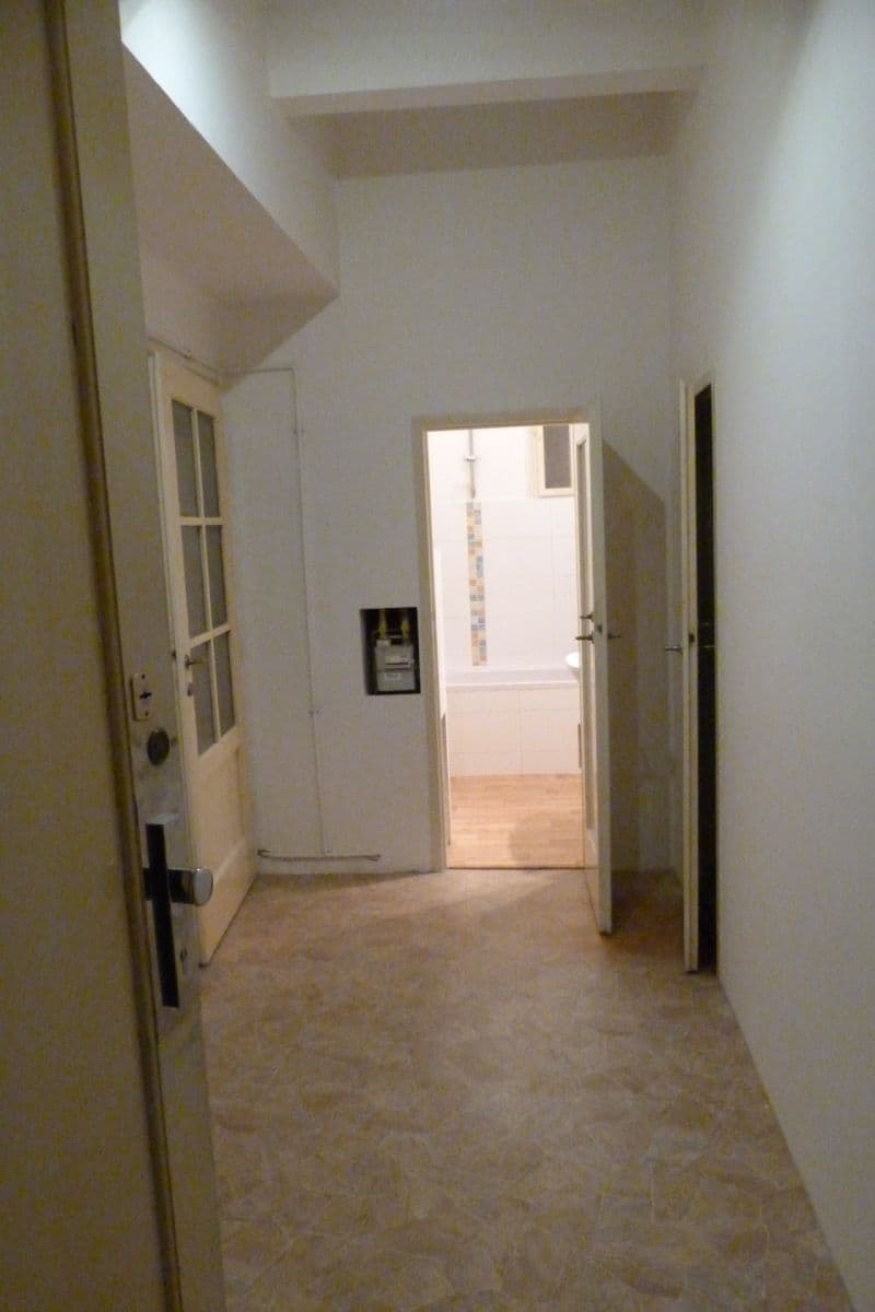 Pronájem bytu 1+1 47 m², Levá, Praha, Praha Pronájem bytu 1+1 47 m², Levá, Praha, Praha