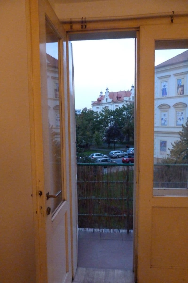 Pronájem bytu 1+1 47 m², Levá, Praha, Praha Pronájem bytu 1+1 47 m², Levá, Praha, Praha