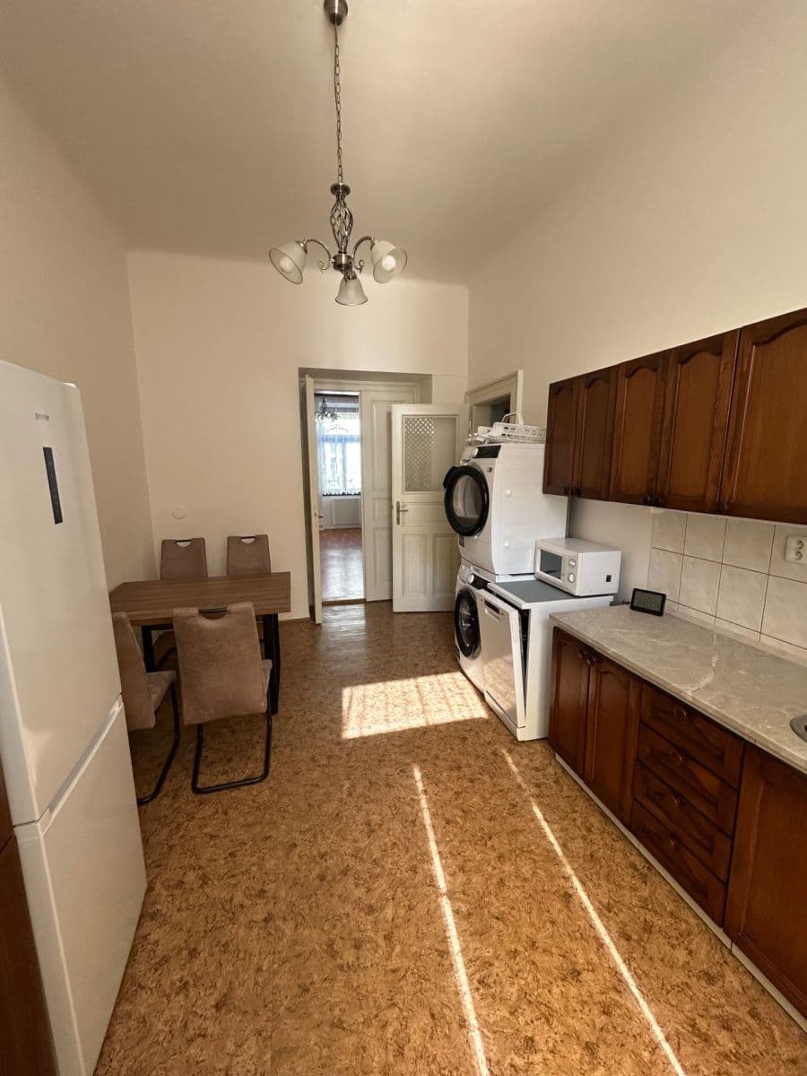 Pronájem bytu 2+1 60 m², Jindřicha Plachty, Praha, Praha Pronájem bytu 2+1 60 m², Jindřicha Plachty, Praha, Praha