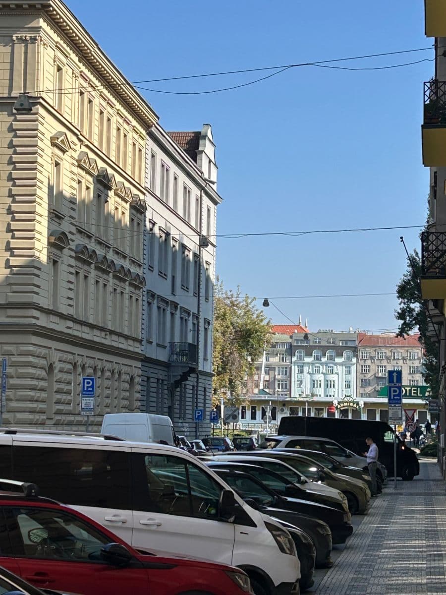 Pronájem bytu 2+1 60 m², Jindřicha Plachty, Praha, Praha Pronájem bytu 2+1 60 m², Jindřicha Plachty, Praha, Praha
