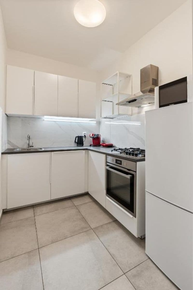 Pronájem bytu 138 m², Košická, Praha, Praha Pronájem bytu 138 m², Košická, Praha, Praha