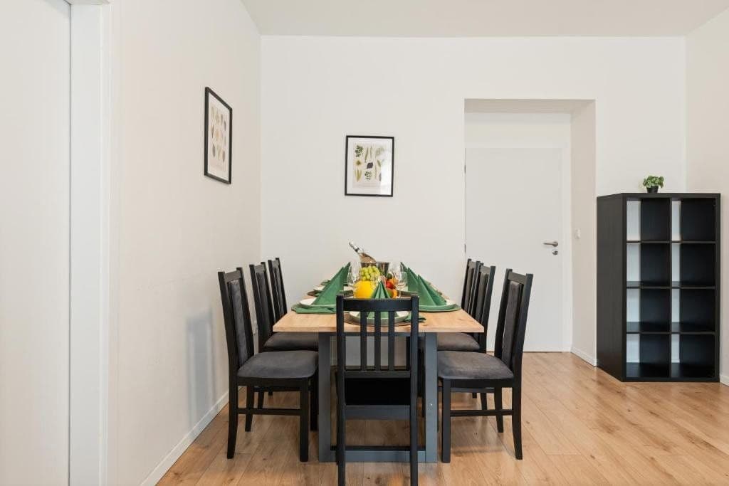 Pronájem bytu 138 m², Košická, Praha, Praha Pronájem bytu 138 m², Košická, Praha, Praha