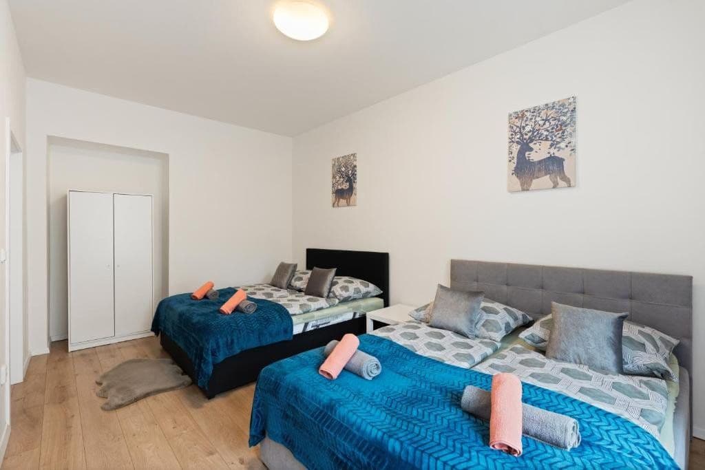 Pronájem bytu 138 m², Košická, Praha, Praha Pronájem bytu 138 m², Košická, Praha, Praha