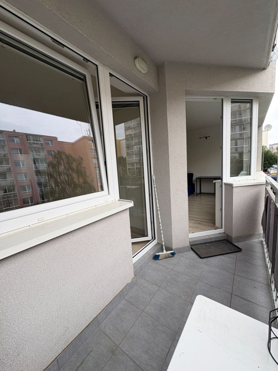 Pronájem bytu 2+kk 55 m², Tupolevova, Praha, Praha Pronájem bytu 2+kk 55 m², Tupolevova, Praha, Praha