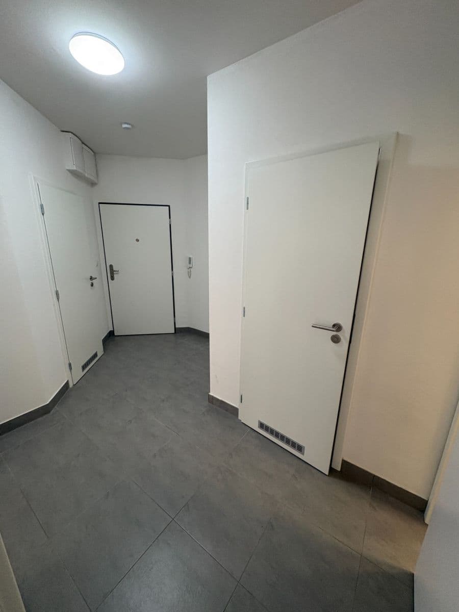 Pronájem bytu 2+kk 55 m², Tupolevova, Praha, Praha Pronájem bytu 2+kk 55 m², Tupolevova, Praha, Praha