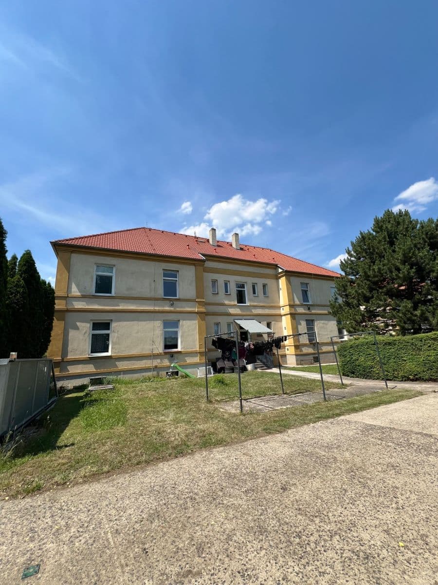 Prodej bytu 1+kk 26 m², Plzeňská, Králův Dvůr, Středočeský kraj Prodej bytu 1+kk 26 m², Plzeňská, Králův Dvůr, Středočeský kraj