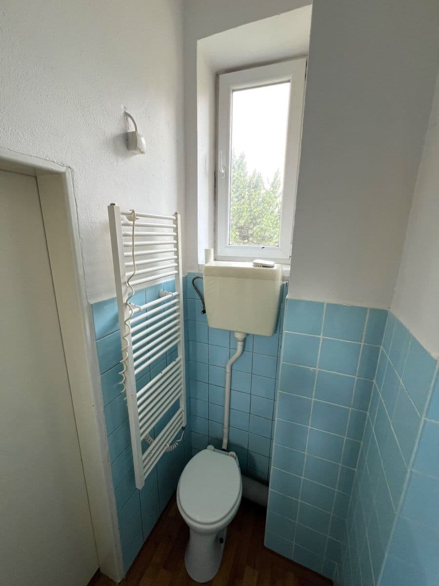 Prodej bytu 1+kk 26 m², Plzeňská, Králův Dvůr, Středočeský kraj Prodej bytu 1+kk 26 m², Plzeňská, Králův Dvůr, Středočeský kraj