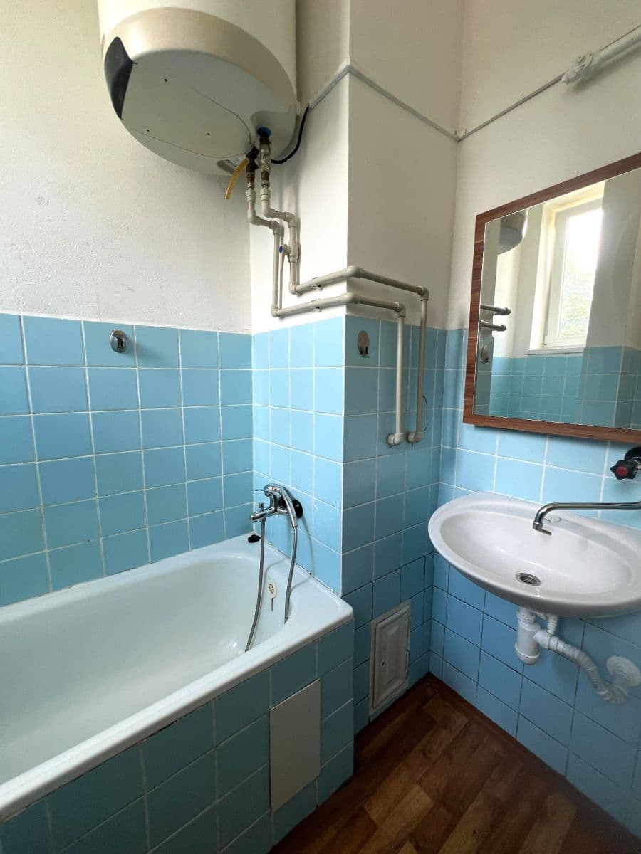 Prodej bytu 1+kk 26 m², Plzeňská, Králův Dvůr, Středočeský kraj Prodej bytu 1+kk 26 m², Plzeňská, Králův Dvůr, Středočeský kraj