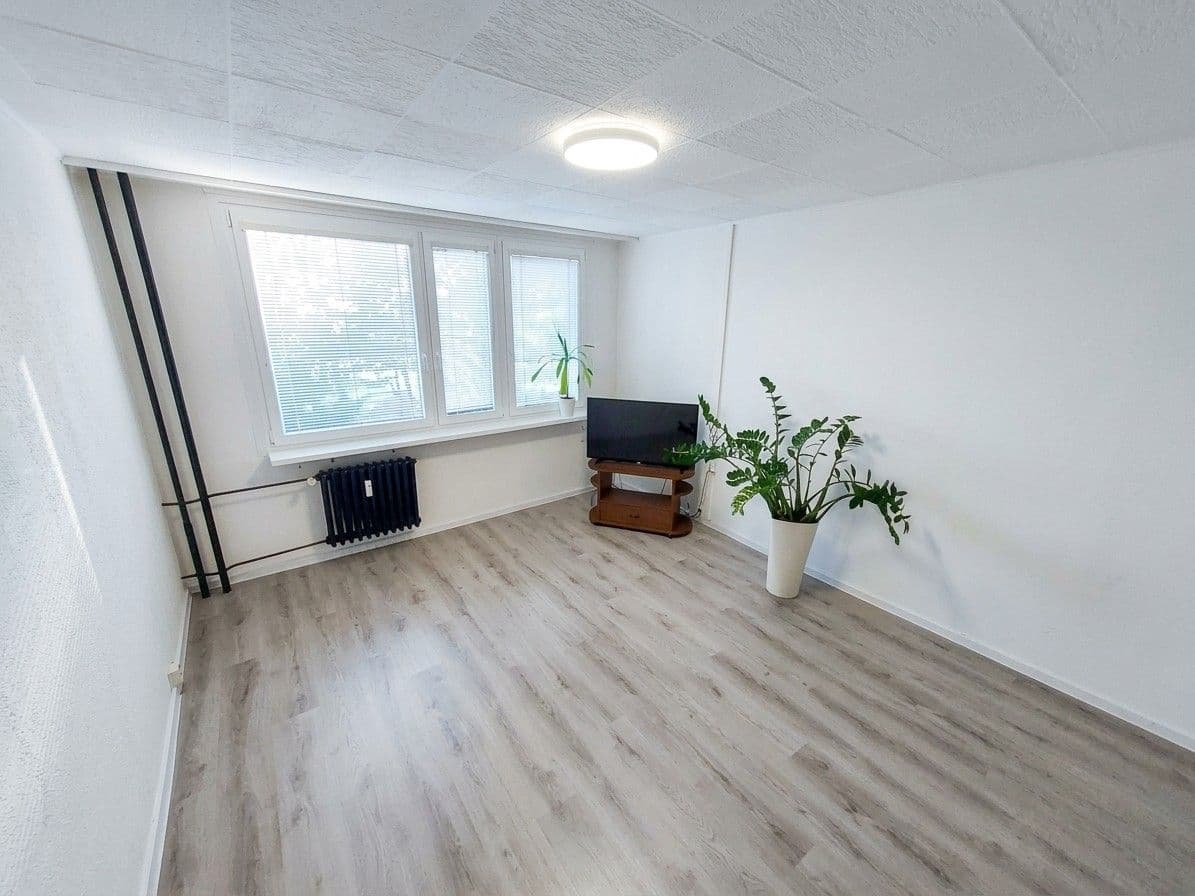 Pronájem bytu 3+kk 70 m², Machkova, Praha, Praha Pronájem bytu 3+kk 70 m², Machkova, Praha, Praha