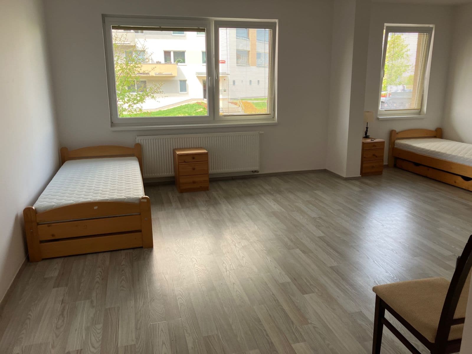 Pronájem bytu 1+kk 42 m², Modenská, Praha, Praha Pronájem bytu 1+kk 42 m², Modenská, Praha, Praha