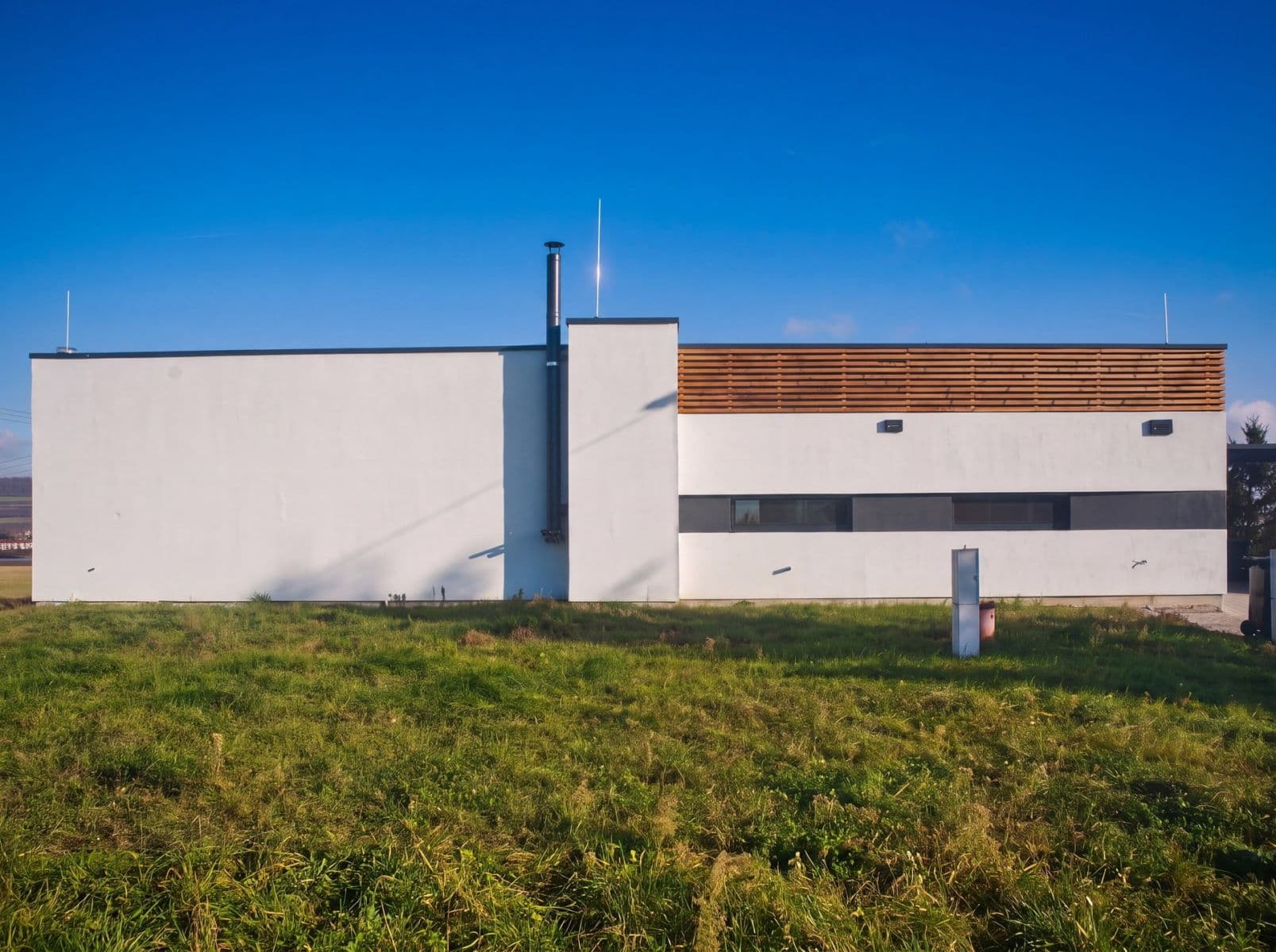 Prodej domu 236 m², pozemek 2.500 m², Travčice, Ústecký kraj Prodej domu 236 m², pozemek 2.500 m², Travčice, Ústecký kraj