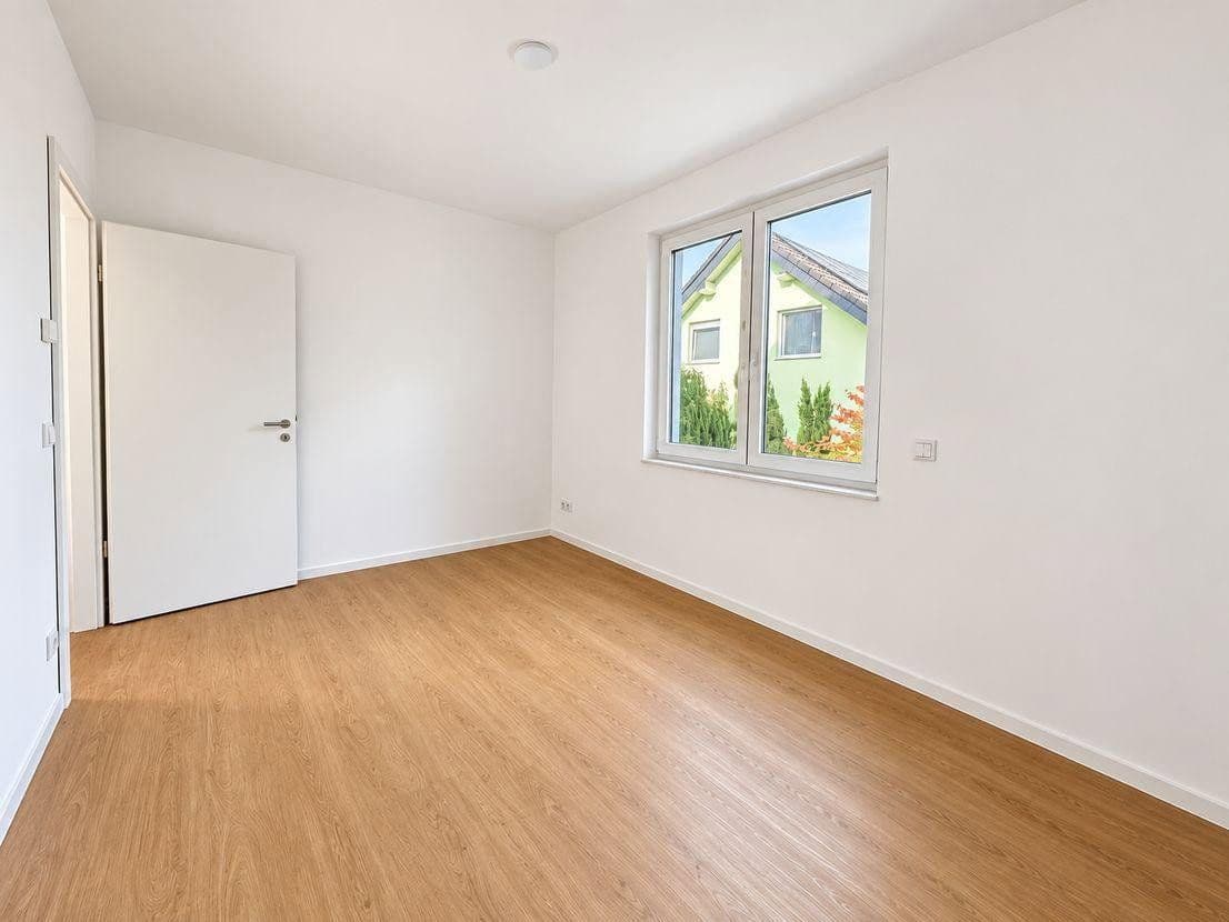 Pronájem bytu 4+1 90 m², Ahrensfelde, Braniborsko Pronájem bytu 4+1 90 m², Ahrensfelde, Braniborsko