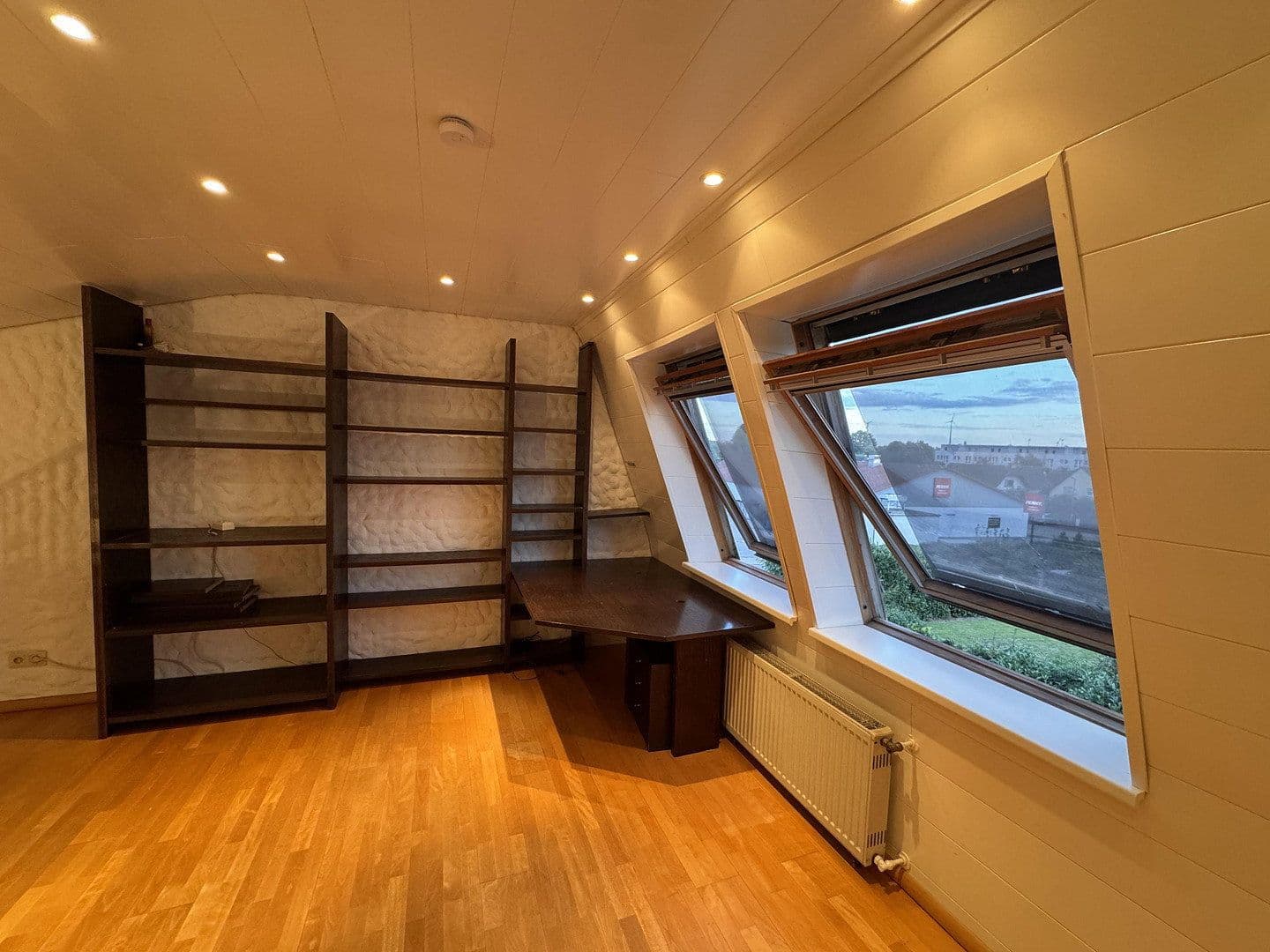 Pronájem bytu 4+1 123 m², Karbener Straẞe 1a, Nidderau, Hessen Pronájem bytu 4+1 123 m², Karbener Straẞe 1a, Nidderau, Hessen